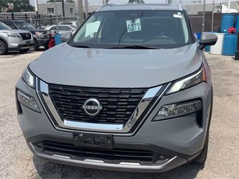 Used 2022 Nissan Rogue SL w/ SL Premium Package image 25