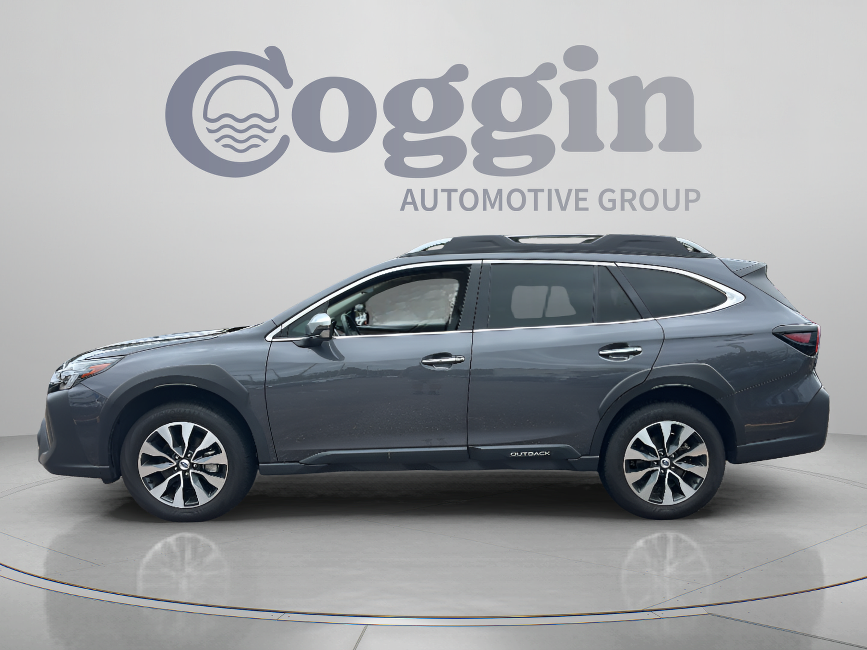 Used 2023 Subaru Outback Touring AWD/4WD image 8