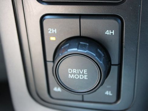 Used 2023 Ford F150 Lariat AWD/4WD image 49