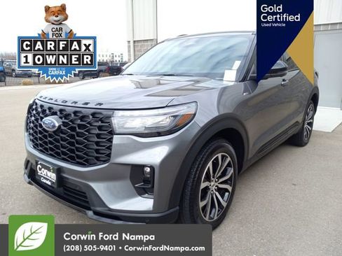 Used 2025 Ford Explorer ST-Line image 9