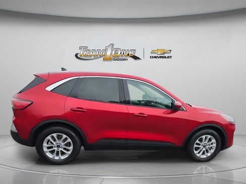 Used 2020 Ford Escape SE FWD image 9
