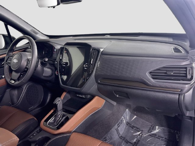 Certified 2025 Subaru Forester Touring AWD/4WD image 34