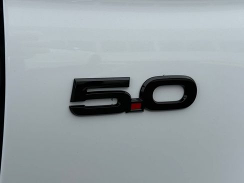 Used 2022 Ford Mustang GT RWD image 11