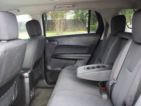 Used 2011 GMC Terrain SLE FWD image 12