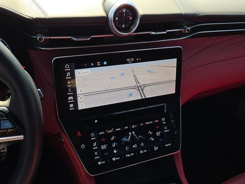 Used 2023 Maserati Grecale Modena image 25