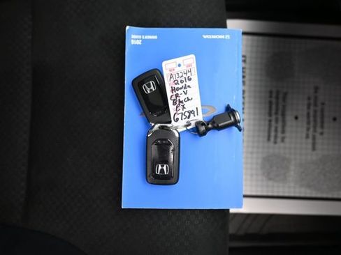 Used 2016 Honda CR-V EX image 11
