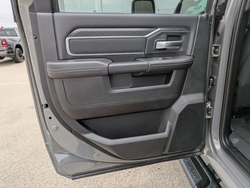 New 2026 RAM 2500 Lone Star AWD/4WD image 14