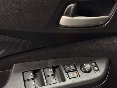Used 2014 Honda CR-V LX image 28