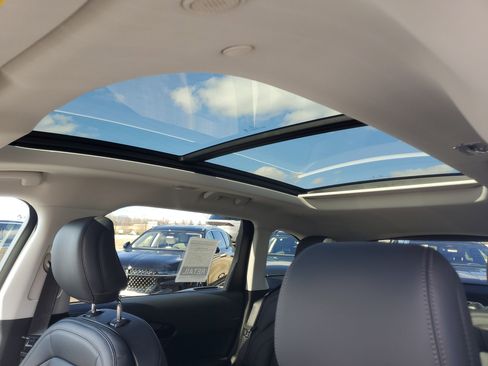 New 2026 Lincoln Nautilus Premier w/ Equipment Group 102A image 9