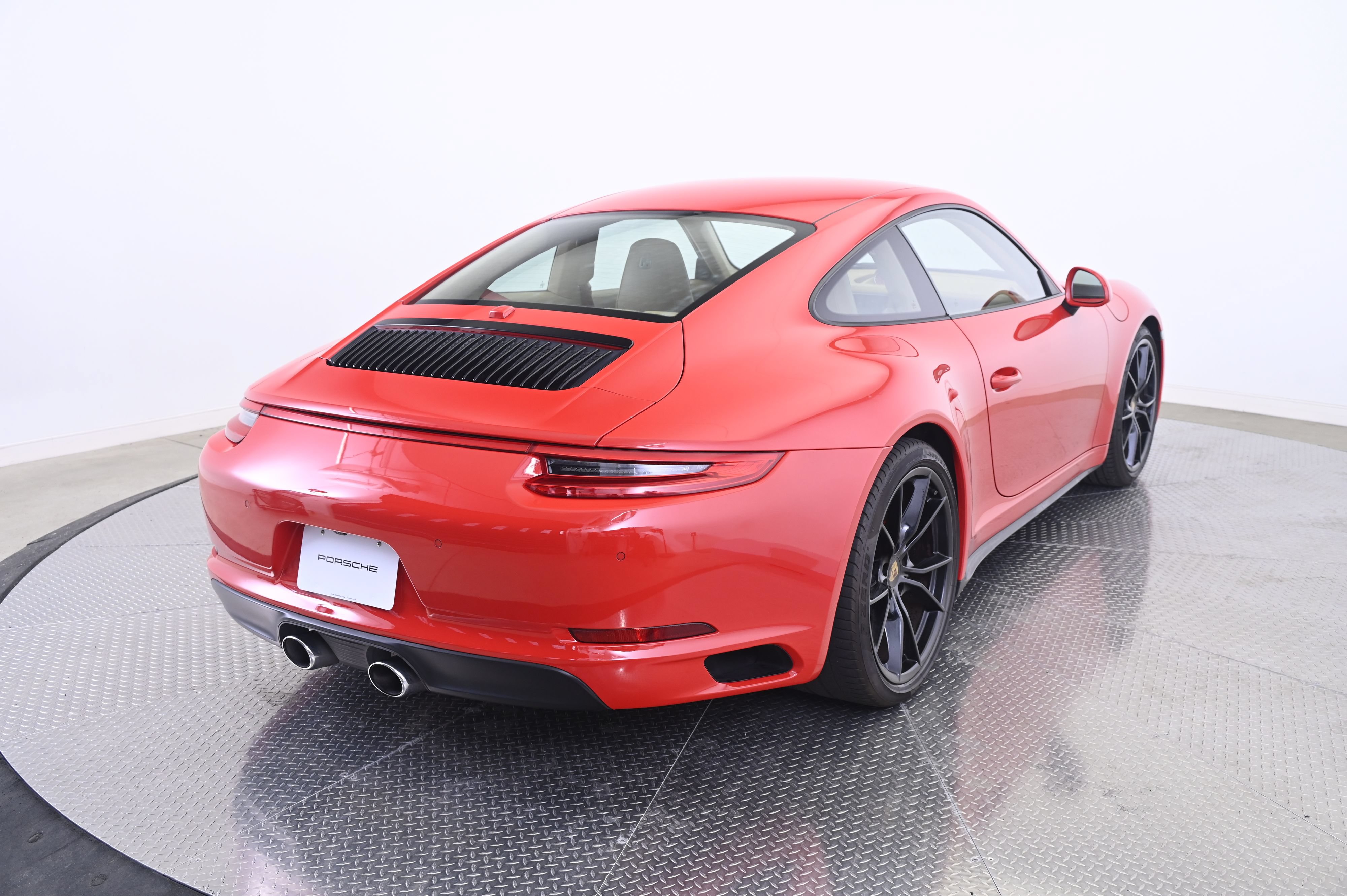 Used 2017 Porsche 911 Carrera S RWD image 7