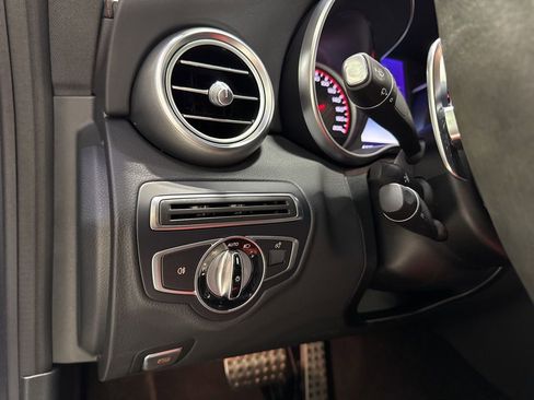 Used 2017 Mercedes-Benz C 63 AMG S image 32