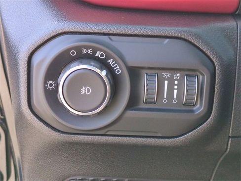 Used 2021 Jeep Wrangler Unlimited Rubicon image 20