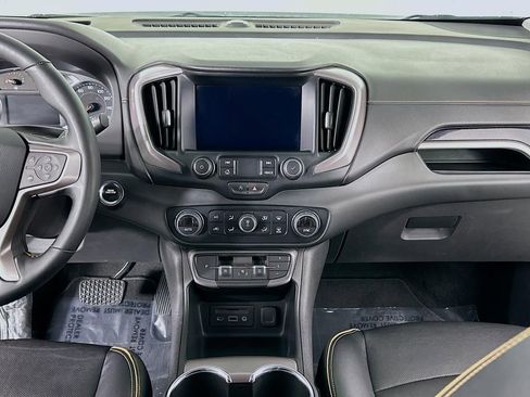 Used 2023 GMC Terrain AT4 image 14