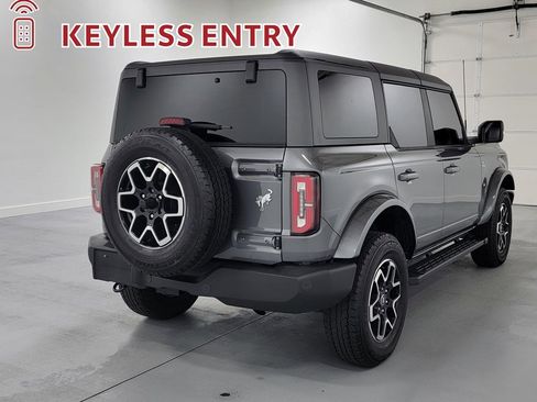 Used 2024 Ford Bronco Outer Banks AWD/4WD image 9