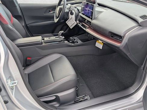 New 2026 Toyota Prius Plug-In Hybrid image 6