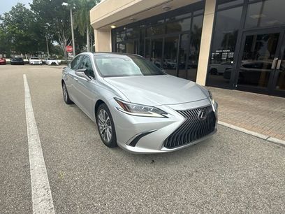 Used 2019 Lexus ES 350