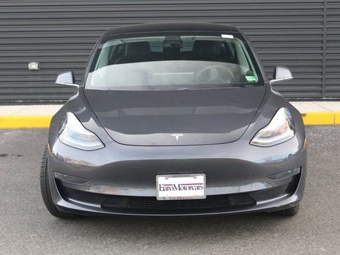 Used 2019 Tesla Model 3 Standard Range Plus image 11