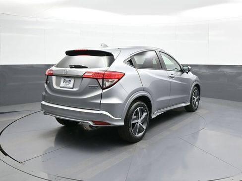 Certified 2019 Honda HR-V Touring image 6