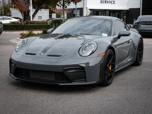 Used 2025 Porsche 911 GT3 image 6