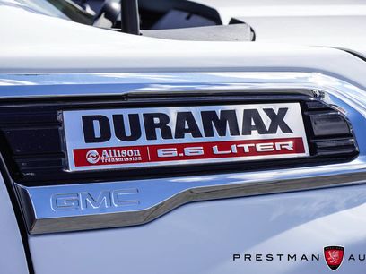 Used 2022 GMC Sierra 2500 Denali w/ Denali Ultimate Package