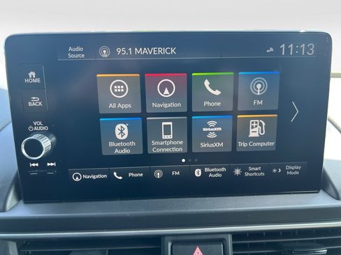 Certified 2025 Honda Pilot Touring image 17