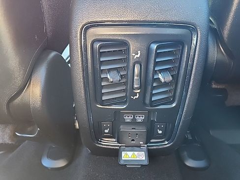 Certified 2021 Jeep Grand Cherokee Overland image 22