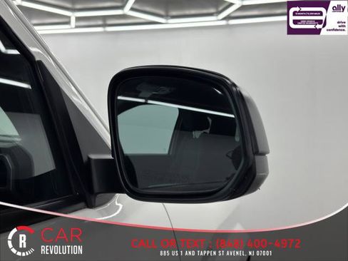 Used 2024 Toyota Tacoma SR image 44