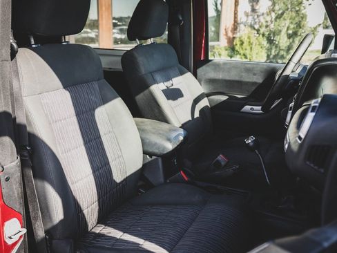 Used 2012 Jeep Wrangler Sahara w/ Dual Top Group image 24