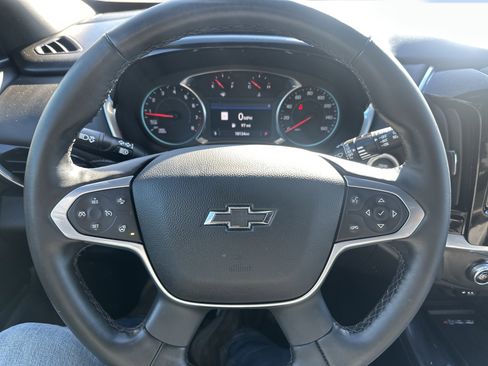 Certified 2024 Chevrolet Traverse RS image 12