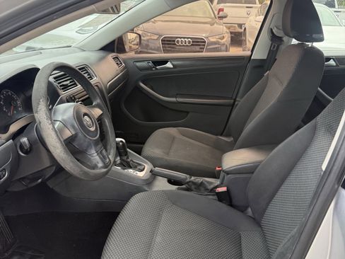 Used 2014 Volkswagen Jetta S FWD image 12