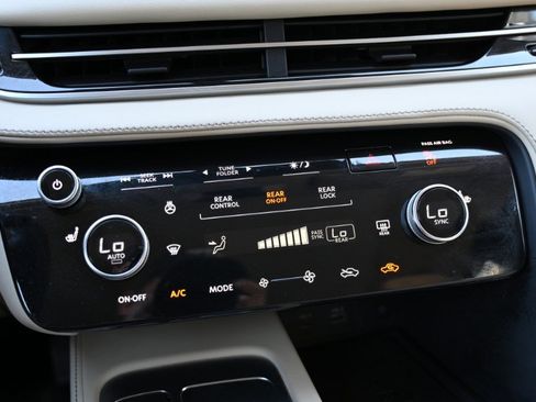 Used 2023 INFINITI QX60 Pure AWD/4WD image 28