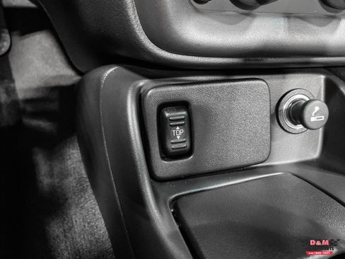 Used 2002 Chevrolet Camaro Z28 w/ SS Performance/Appearance Pkg image 19