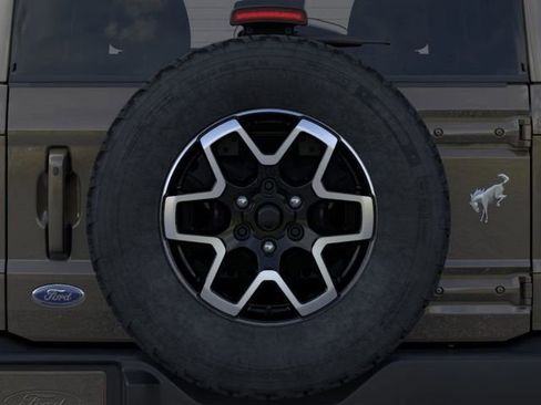 New 2025 Ford Bronco Outer Banks AWD/4WD image 26