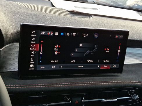 New 2025 Alfa Romeo Tonale image 15