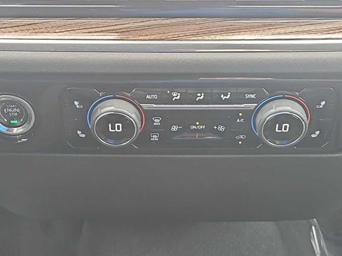 Used 2023 Chevrolet Silverado 1500 LT w/ Protection Package AWD/4WD image 16