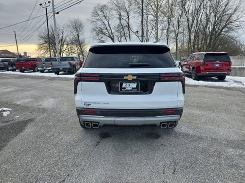 New 2026 Chevrolet Traverse LT w/ Sun and Wheel Package image 9