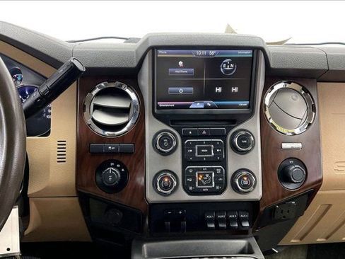 Used 2014 Ford F350 Lariat image 5