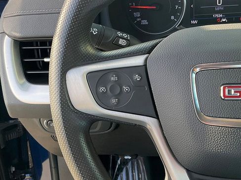 Used 2022 GMC Terrain SLE image 21