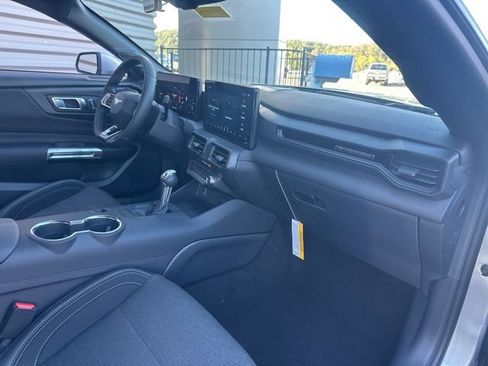 New 2025 Ford Mustang Coupe image 30