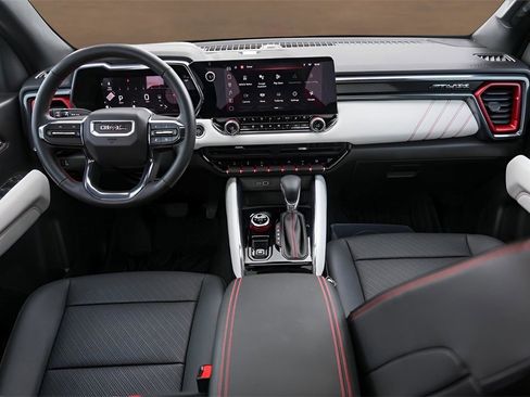 Used 2024 GMC Canyon AT4X image 27