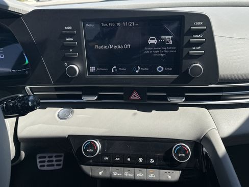 New 2026 Hyundai Elantra SEL Sport Premium image 19