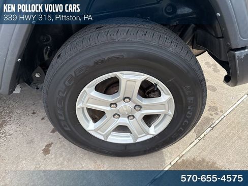 Used 2021 Jeep Wrangler Unlimited Sport image 13