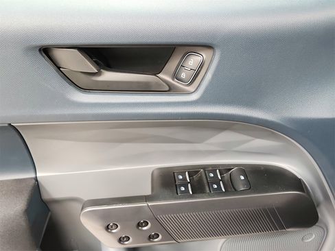 New 2026 Ford Maverick XL image 29