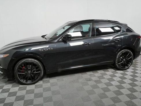Certified 2022 Maserati Levante GT image 33