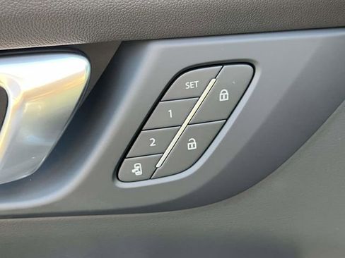 New 2026 Buick Enclave Sport Touring w/ Power Package image 17