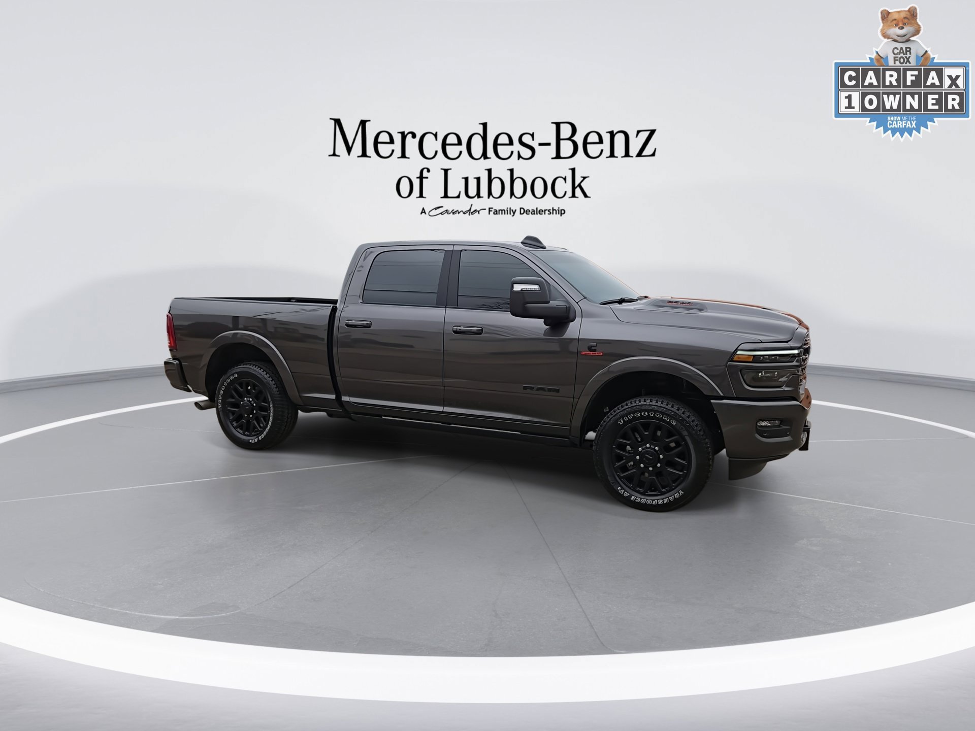 Used 2026 RAM 2500 Limited AWD/4WD image 2