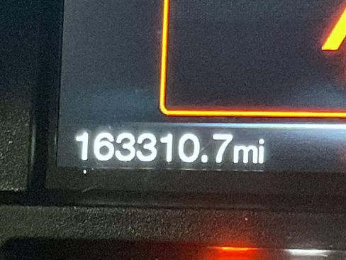 Used 2019 Ford F150 XLT w/ Equipment Group 302A Luxury image 14