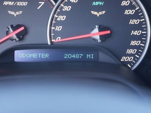 Used 2007 Chevrolet Corvette Convertible w/ Preferred Equipment Group image 20