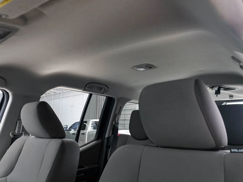 Used 2012 Nissan Xterra S w/ Value Package image 28