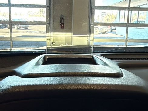 Used 2022 GMC Terrain Denali image 37